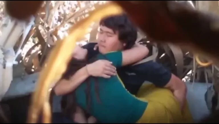 မြန်မာဝမ်းဆက်နဲ့ ဆော်လေး ချောင်းရိုက်