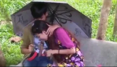 ဘဲတွေ ပစ်ခွာမသွားအောင် ပုလွေမှုတ်ပေး