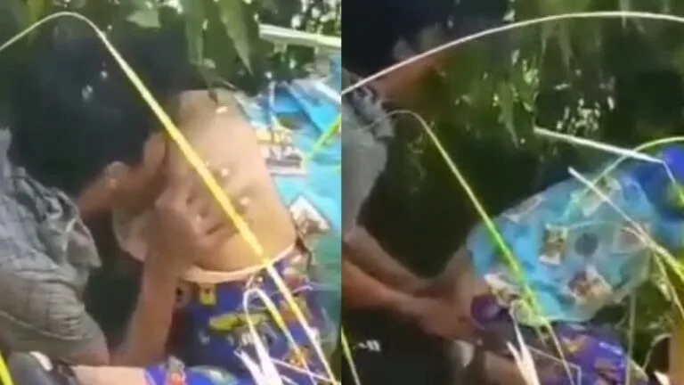 ခြုံထဲဖင် မုတ် အသေလုပ်တဲ့ စုံတွဲ