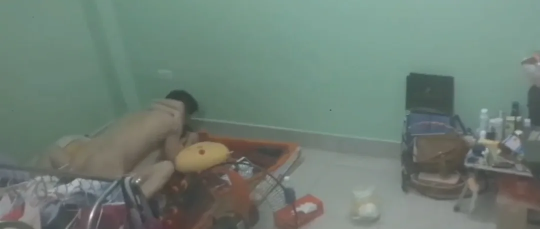 မိန်းမ မသိအောင်ခိုးရိုက်ထားတဲ့ အောကား