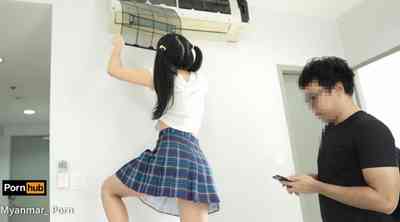 မြမြ ဖြူစင်သော အိမ်တွင်းအချစ်
